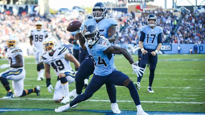 Corey Davis had six catches for 80 yards and a TD in the Titans' Week 7 win over the Chargers.